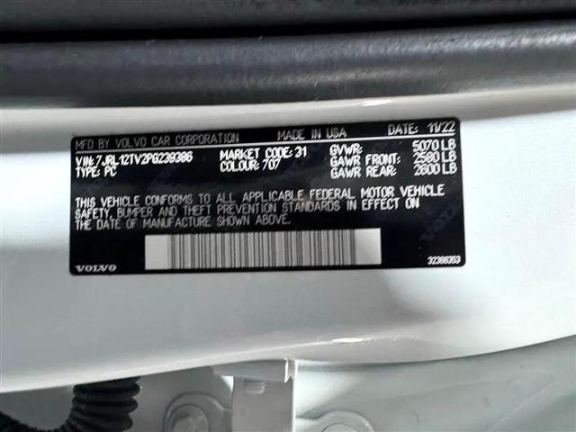 Photo of 2023 Crystal White Metallic Volvo S60