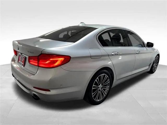 Photo of 2017 Glacier Silver Metallic BMW 530