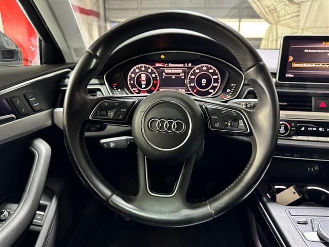 Photo of 2017 Gray Metallic Audi A4