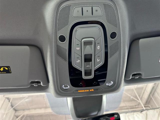 Photo of 2017 Gray Metallic Audi A4