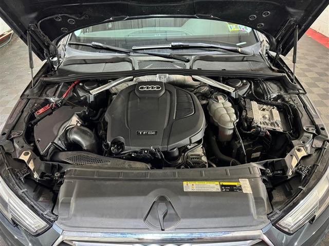 Photo of 2017 Gray Metallic Audi A4