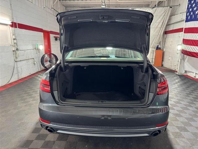 Photo of 2017 Gray Metallic Audi A4