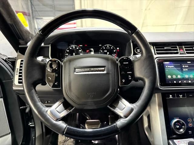Photo of 2022 Gray Land Rover Range Rover