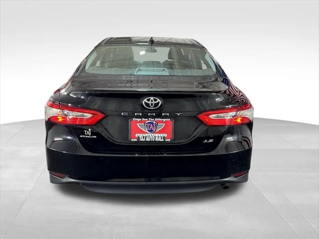 Photo of 2019 Midnight Black Toyota Camry