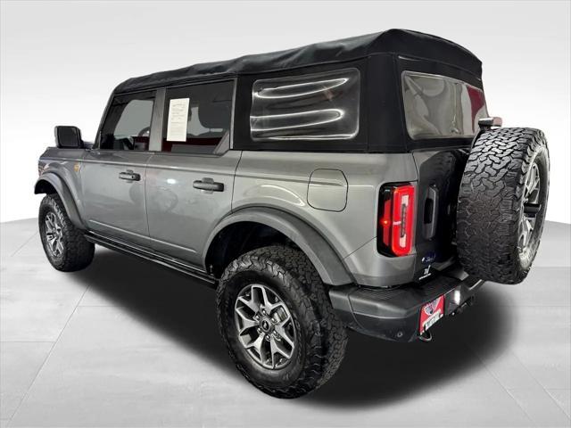 Photo of 2021 Gray Metallic Ford Bronco
