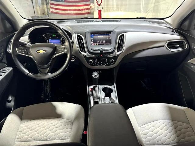 Photo of 2020 Nightfall Gray Metallic Chevrolet Equinox