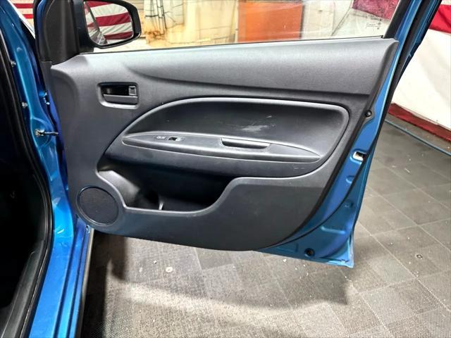 Photo of 2018 Sapphire Blue Mitsubishi Mirage