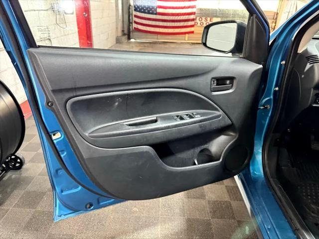Photo of 2018 Sapphire Blue Mitsubishi Mirage