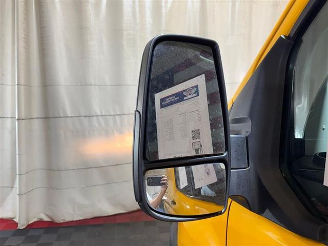 Photo of 2021 Oxford White Ford Transit-250