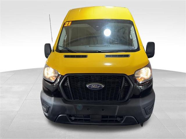 Photo of 2021 Oxford White Ford Transit-250