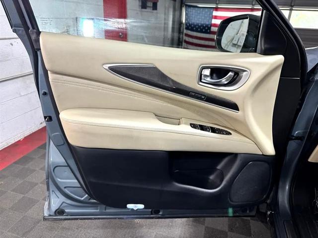Photo of 2018 Hagane Blue INFINITI QX60