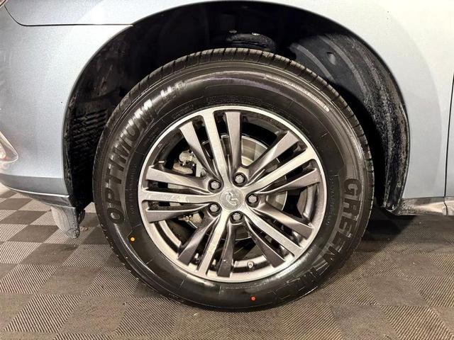Photo of 2018 Hagane Blue INFINITI QX60