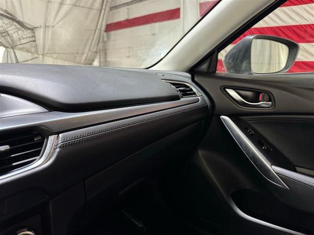 Photo of 2016 Snowflake White Pearl Mica Mazda Mazda6