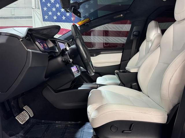 Photo of 2018 Red Multi-Coat Tesla Model X