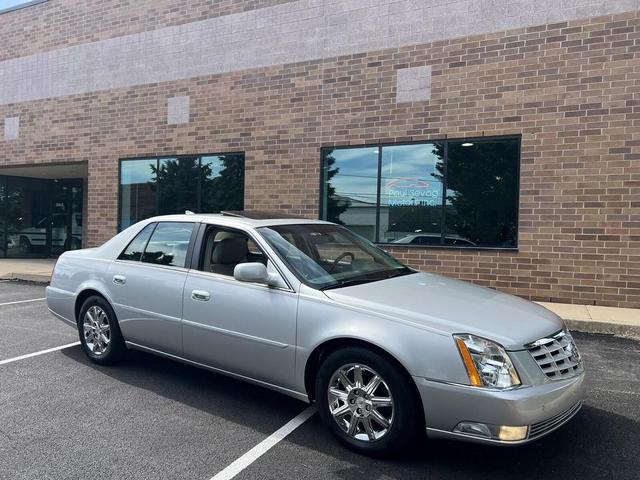 Photo of 2011 Radiant Silver Metallic Cadillac DTS