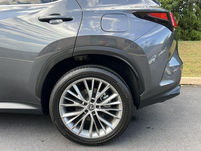Photo of 2025 Cloudburst Gray Lexus NX 350