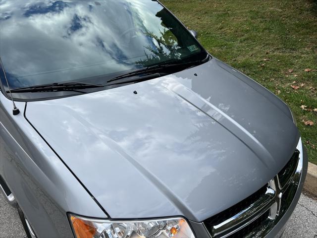 Photo of 2016 Billet Silver Metallic Clearcoat Dodge Grand Caravan