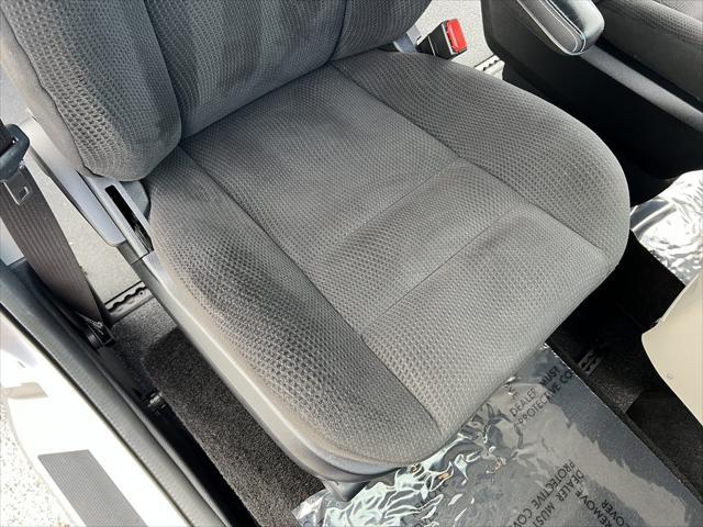 Photo of 2016 Billet Silver Metallic Clearcoat Dodge Grand Caravan