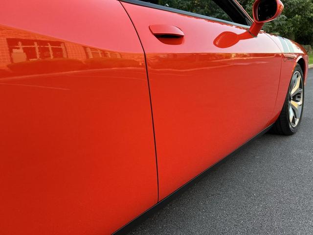 Photo of 2016 Go Mango Dodge Challenger