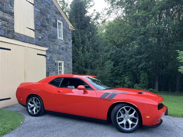 Photo of 2016 Go Mango Dodge Challenger