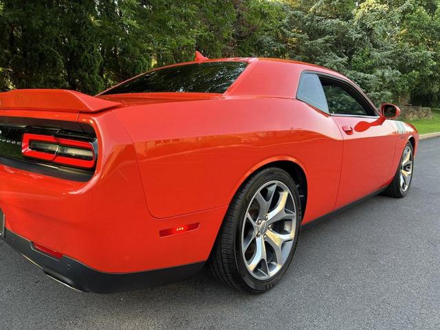 Photo of 2016 Go Mango Dodge Challenger