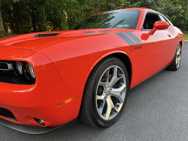 Photo of 2016 Go Mango Dodge Challenger