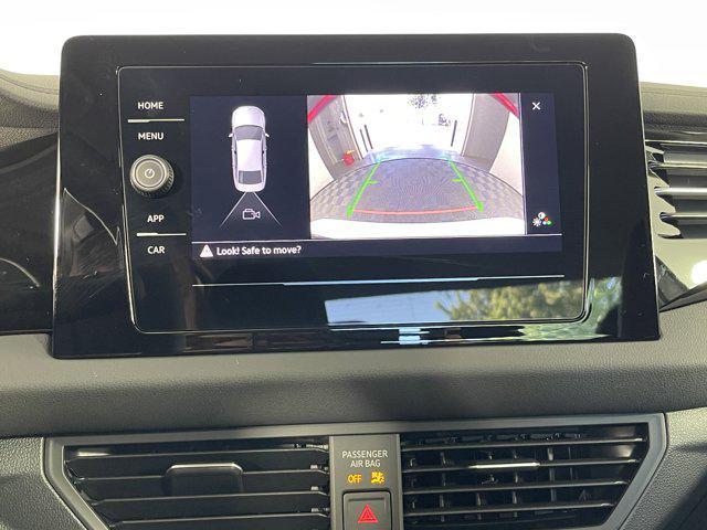 Photo of 2025 Pure White Volkswagen Jetta