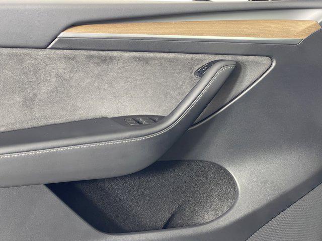 Photo of 2023 Solid Black Tesla Model Y