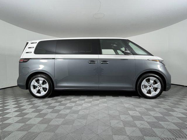 Photo of 2025 Indium Gray Volkswagen ID. Buzz