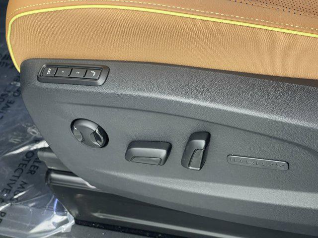 Photo of 2025 Indium Gray Volkswagen ID. Buzz