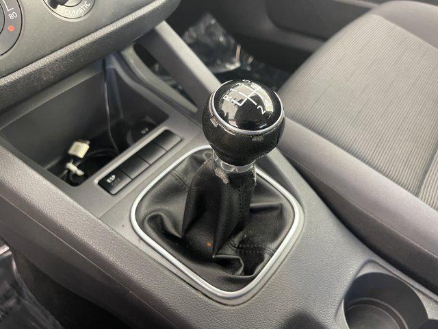 Photo of 2007 Candy White Volkswagen Rabbit