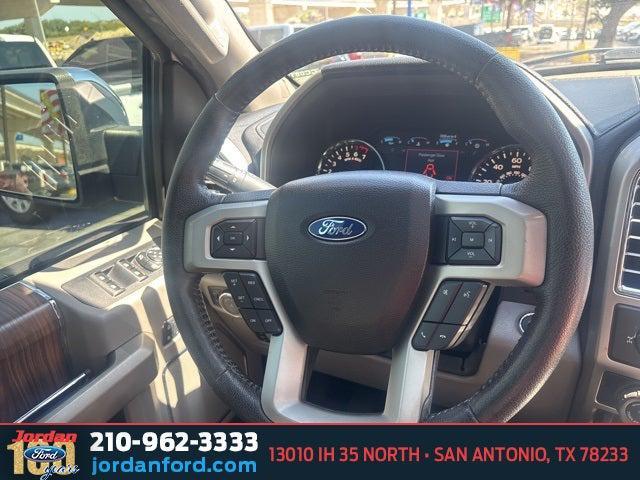 Photo of 2016 White Platinum Clearcoat Metallic Ford F-150