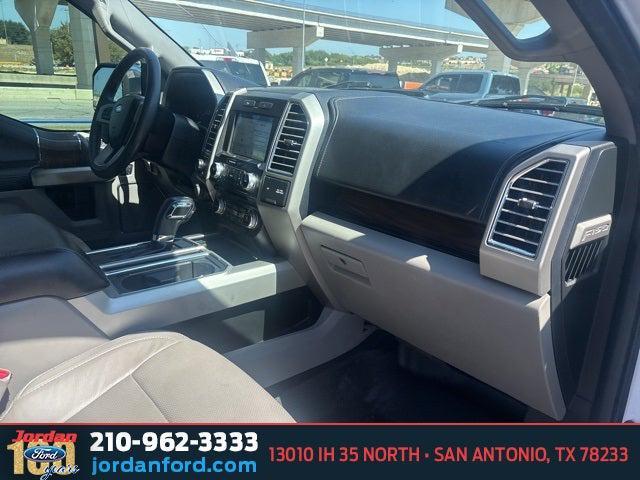 Photo of 2016 White Platinum Clearcoat Metallic Ford F-150
