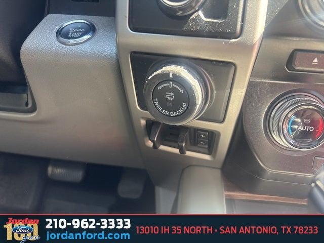 Photo of 2016 White Platinum Clearcoat Metallic Ford F-150
