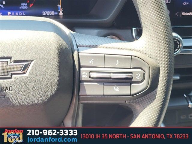 Photo of 2023 Summit White Chevrolet Colorado