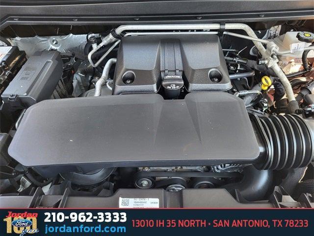 Photo of 2023 Summit White Chevrolet Colorado