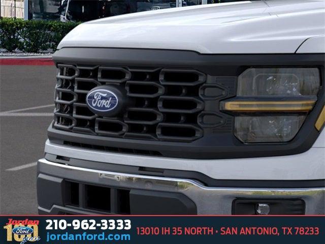 Photo of 2025 Oxford White Ford F-150