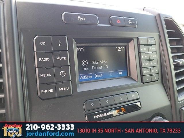 Photo of 2016 Oxford White Ford F-150