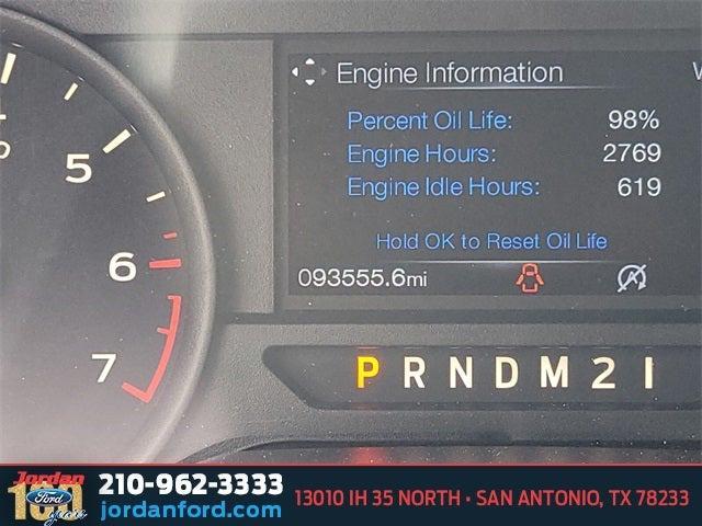 Photo of 2016 Oxford White Ford F-150