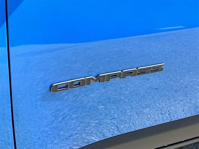 Photo of 2024 Hydro Blue Pearlcoat Jeep Compass