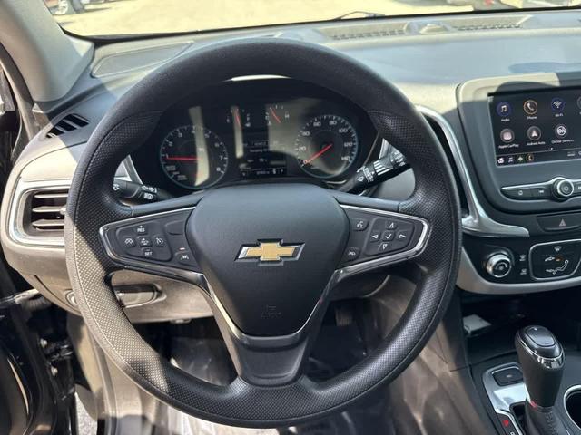 Photo of 2020 Mosaic Black Metallic Chevrolet Equinox