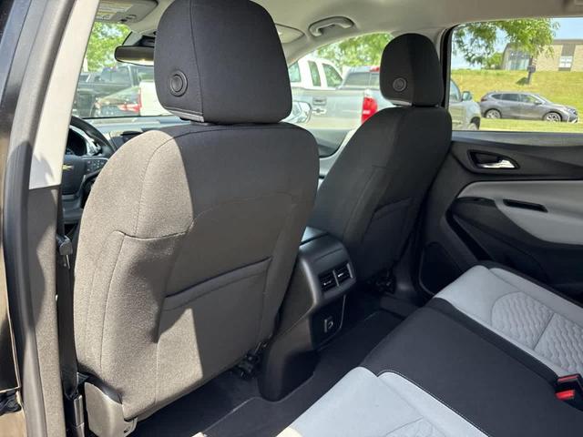 Photo of 2020 Mosaic Black Metallic Chevrolet Equinox