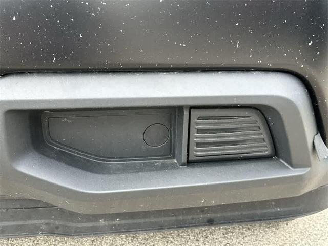 Photo of 2020 Summit White Chevrolet Silverado 1500