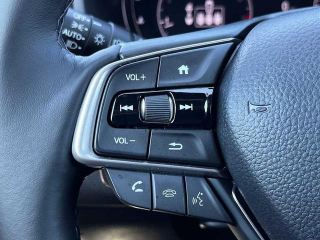 Photo of 2022 Crystal Black Pearl Honda Accord