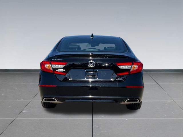 Photo of 2022 Crystal Black Pearl Honda Accord