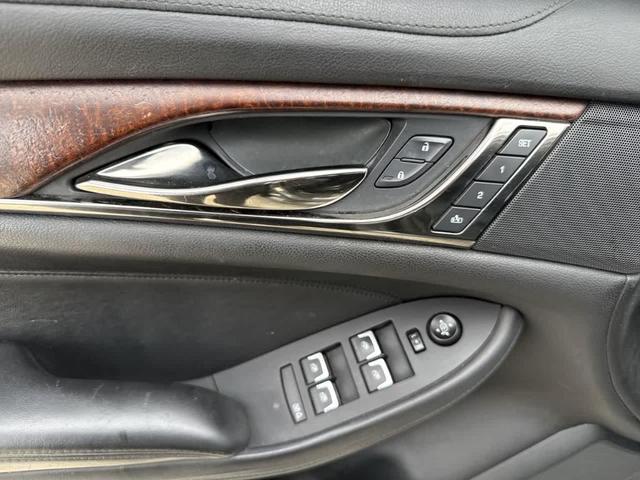 Photo of 2016 Green Cadillac CTS