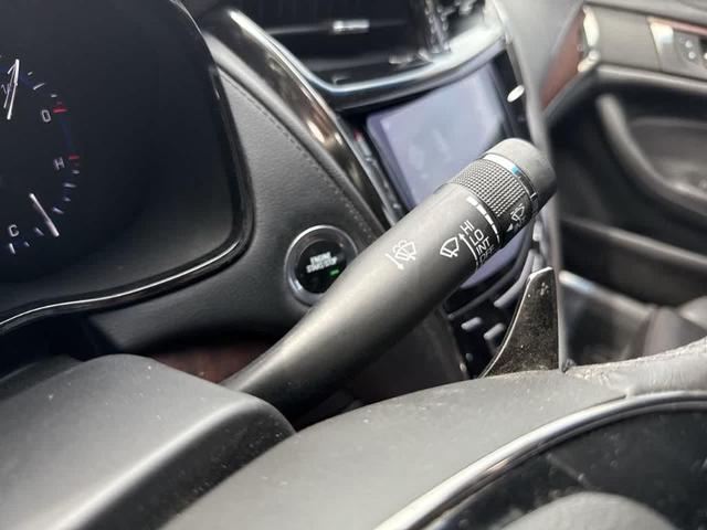 Photo of 2016 Green Cadillac CTS