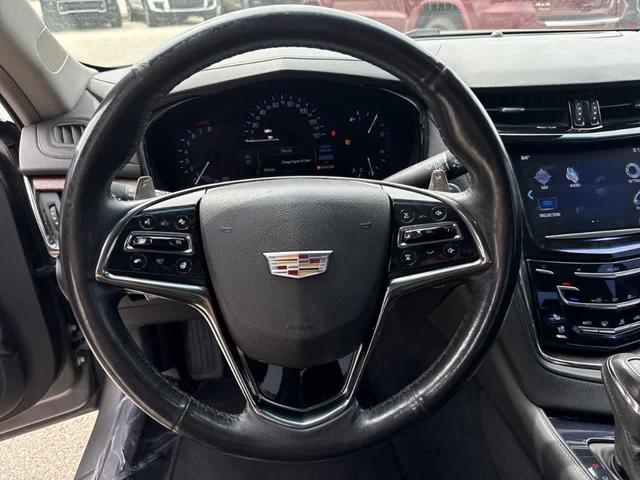Photo of 2016 Green Cadillac CTS