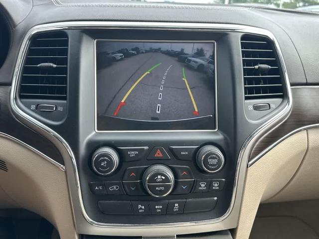 Photo of 2014 Brilliant Black Crystal Pearlcoat Jeep Grand Cherokee