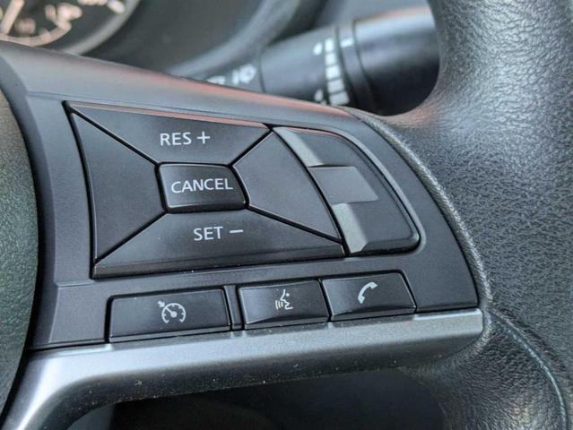 Photo of 2022 Cloud White Nissan Sentra